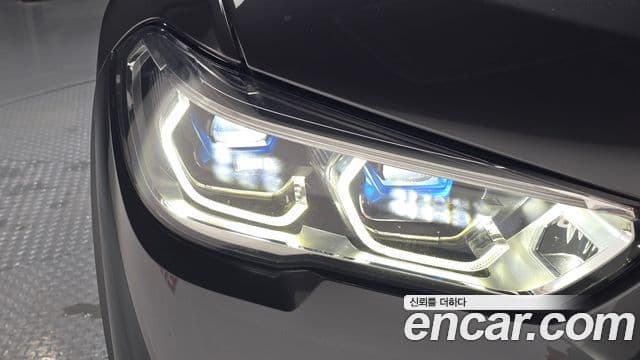 BMW X5 2023 — Photo 15/31