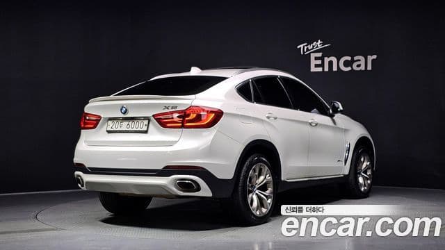 BMW X6 2019 — Photo 5/35