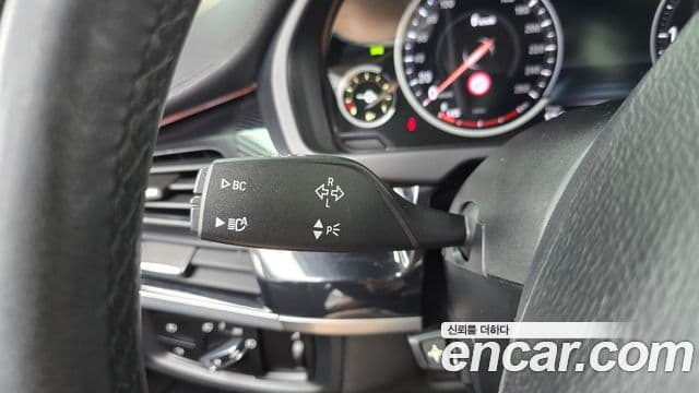 BMW X6 2019 — Photo 15/35