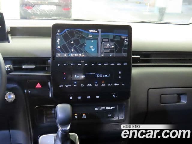 Hyundai Staria 2024 — ფოტო 10/20