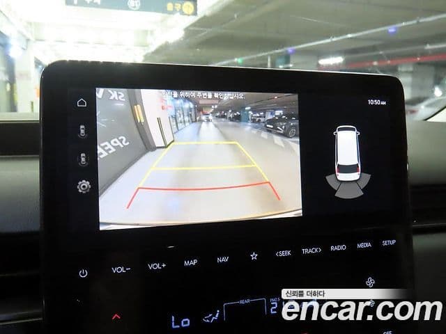 Hyundai Staria 2024 — ფოტო 13/20