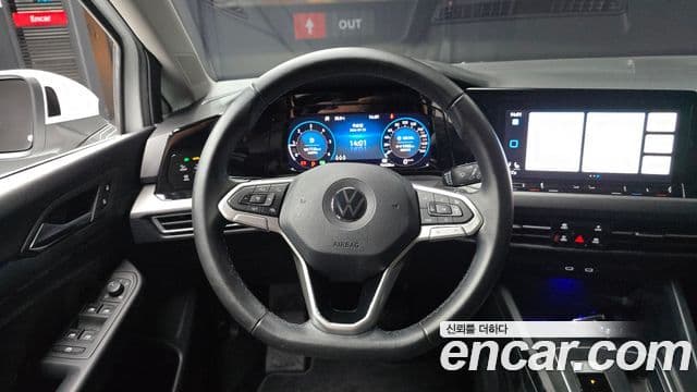 Volkswagen Golf 2022 — ფოტო 13/20