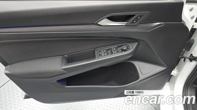 Volkswagen Golf 2022 — Şəkil 6/30