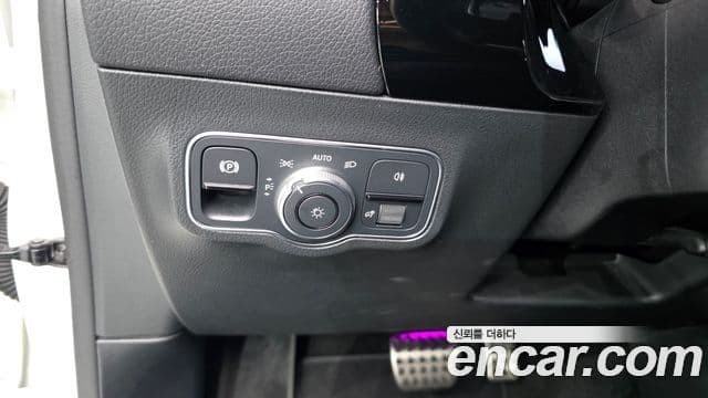 Mercedes-Benz EQA 2024 — ფოტო 16/31