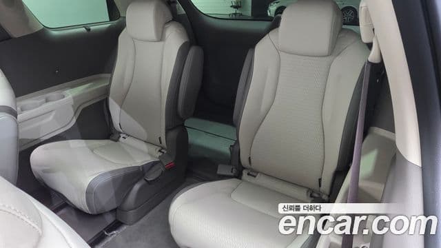 Kia Carnival 2025 — Фото 11/20