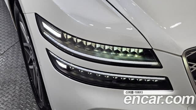 Genesis G80 2025 — Şəkil 23/38