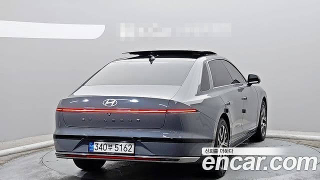 Hyundai Grandeur 2023 — ფოტო 3/20