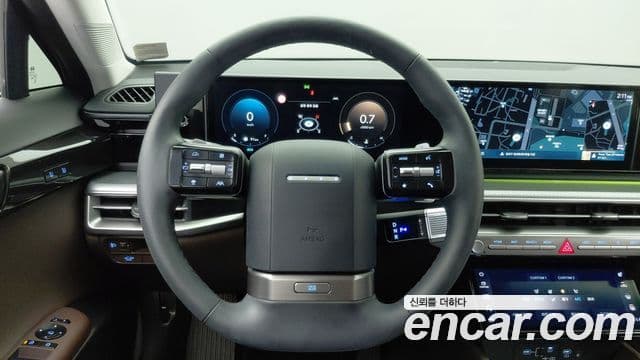 Hyundai Grandeur 2023 — ფოტო 16/20