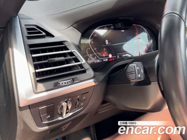 BMW X4 2024 — ფოტო 18/20