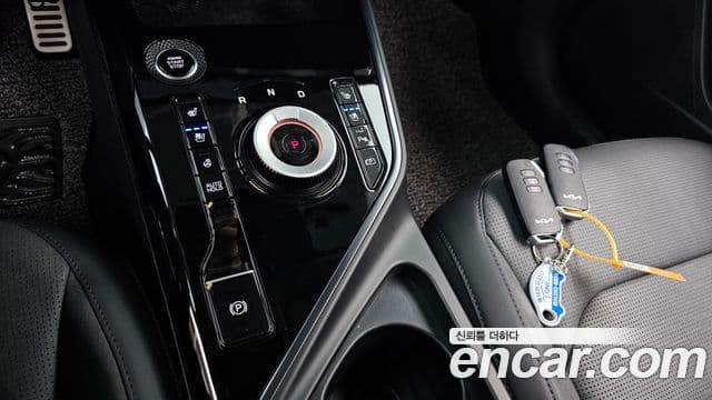 Kia Niro 2022 — ფოტო 9/20