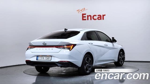 Hyundai Avante 2022 — Фото 2/20