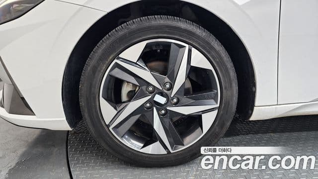 Hyundai Avante 2022 — Фото 5/20