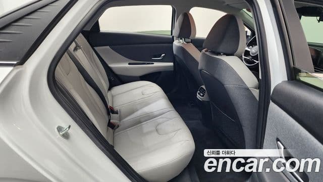 Hyundai Avante 2022 — Фото 11/20