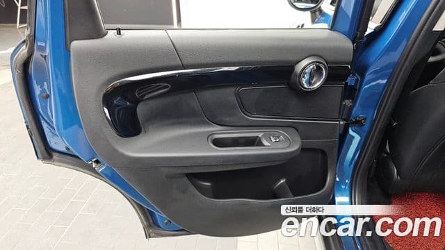 Mini Cooper Countryman 2020 — Photo 23/34