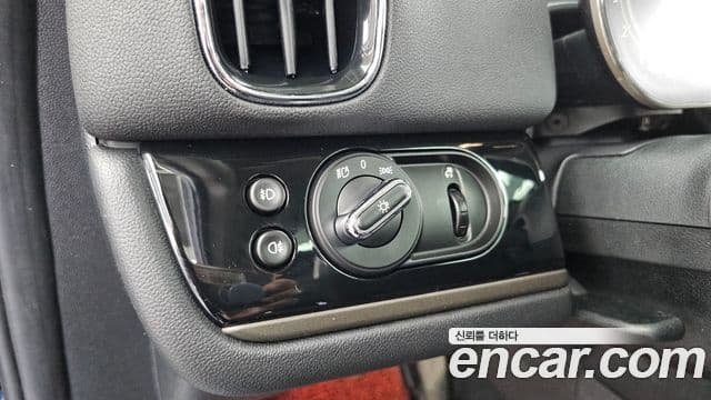 Mini Cooper Countryman 2020 — Photo 13/34