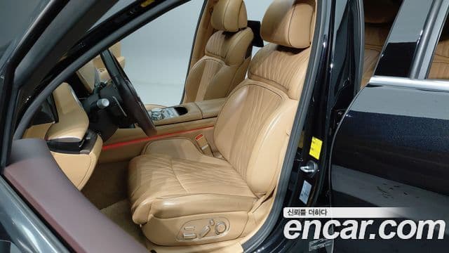 Genesis G90 2022 — ფოტო 9/20