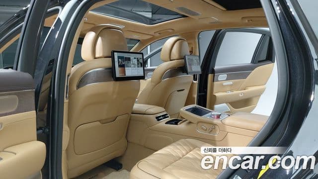 Genesis G90 2022 — ფოტო 11/20