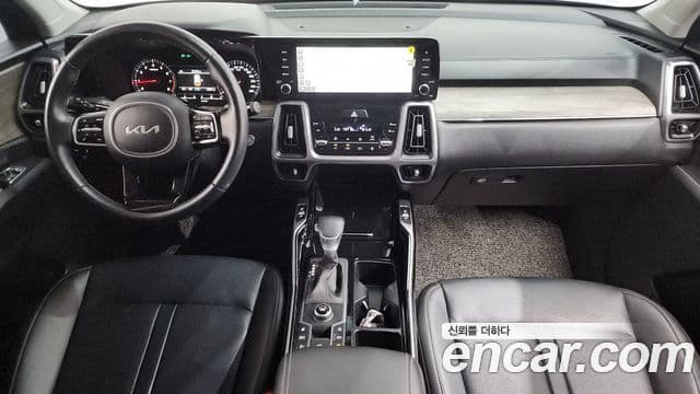 Kia Sorento 2023 — Şəkil 7/20