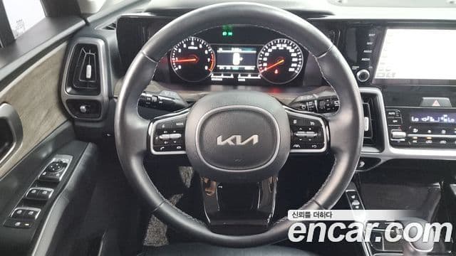 Kia Sorento 2023 — Şəkil 14/20