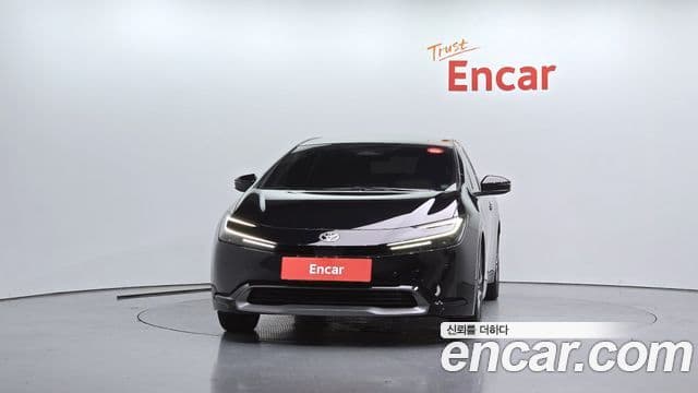Toyota Prius 2024 — ფოტო 3/20