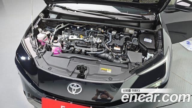 Toyota Prius 2024 — ფოტო 6/20