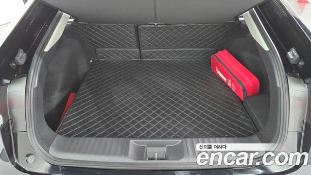 Toyota Prius 2024 — ფოტო 16/20