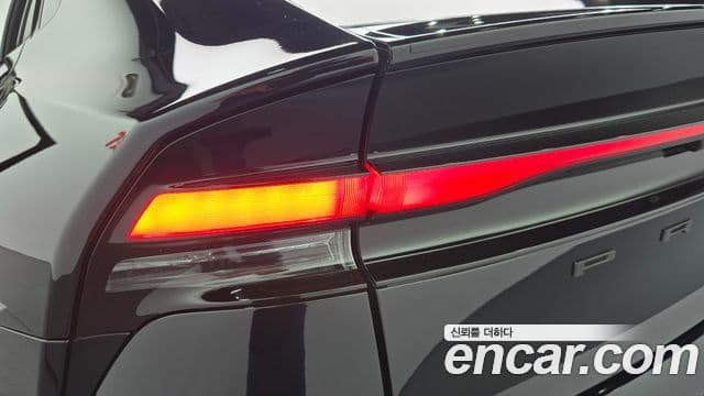 Toyota Prius 2024 — Photo 30/30
