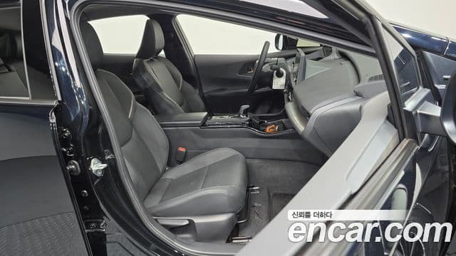 Toyota Prius 2024 — Photo 12/30