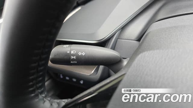 Toyota Prius 2024 — Photo 15/30