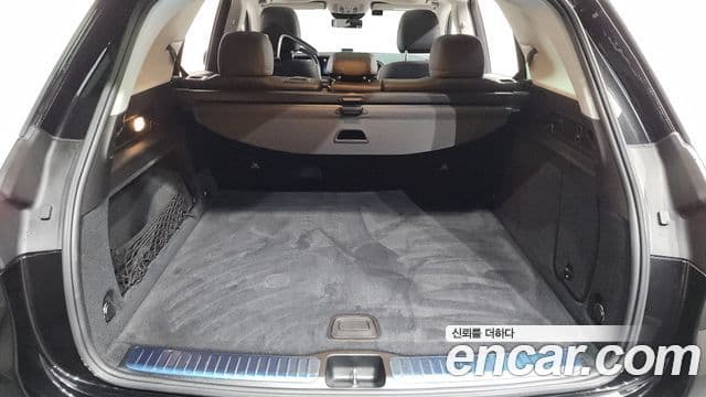 Mercedes-Benz GLE-Class 2024 — Photo 34/34