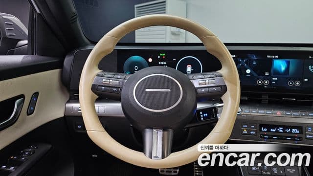 Hyundai Kona 2023 — Şəkil 13/20