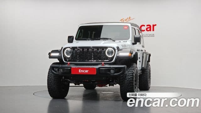 Jeep Wrangler 2020 — ფოტო 3/20