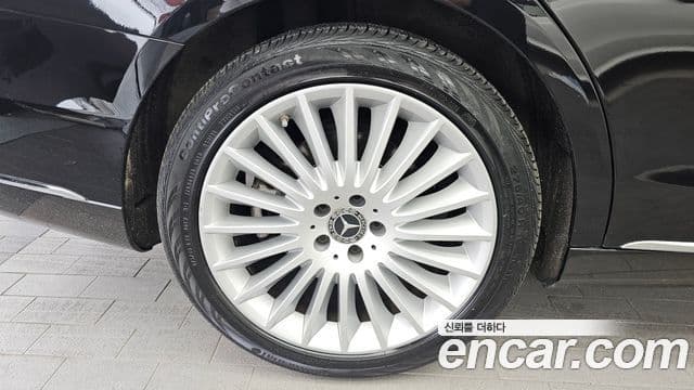 Mercedes-Benz S-Class 2019 — ფოტო 5/20