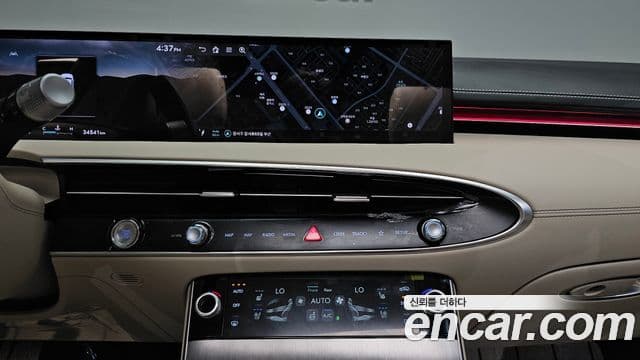 Genesis GV70 2024 — фото 14 из 20