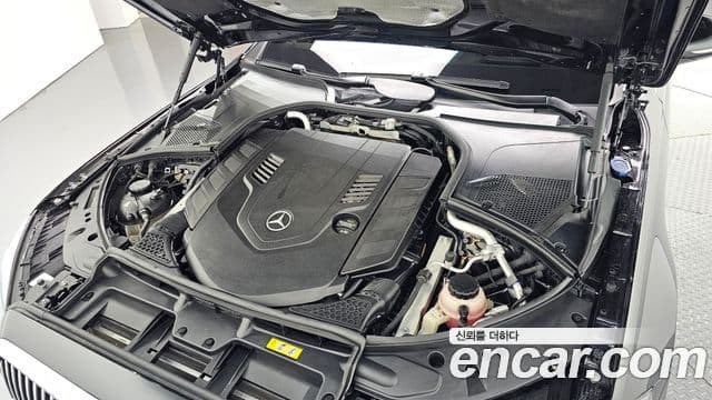 Mercedes-Benz S-Class 2021 — Photo 35/36