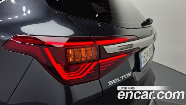 Kia Seltos 2021 — Photo 18/30