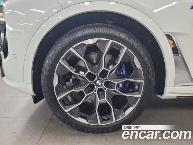 BMW X7 2025 — Şəkil 15/20