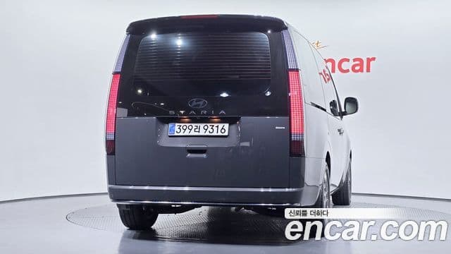 Hyundai Staria 2025 — ფოტო 4/20