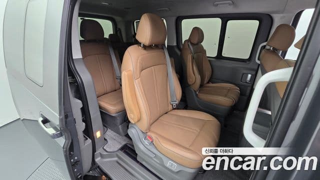 Hyundai Staria 2025 — ფოტო 12/20