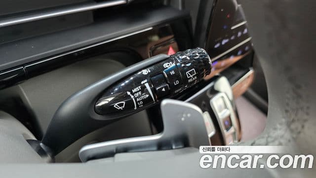 Hyundai Staria 2025 — ფოტო 17/20