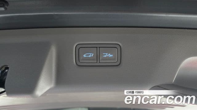 Hyundai Staria 2025 — ფოტო 20/20