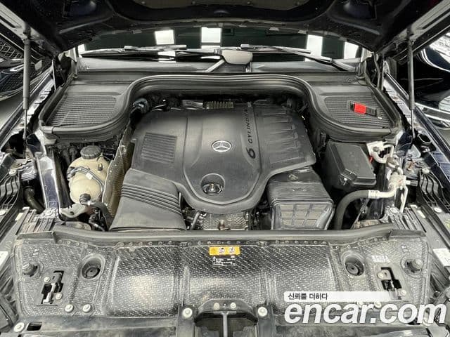 Mercedes-Benz GLE-Class 2020 — Şəkil 6/20
