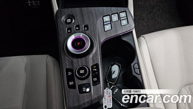 Kia Sportage 2023 — ფოტო 9/20