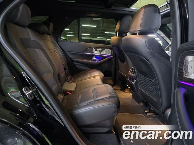 Mercedes-Benz GLE-Class 2023 — Şəkil 17/20