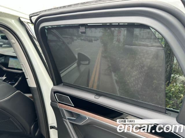 Volkswagen Touareg 2026 — ფოტო 16/20