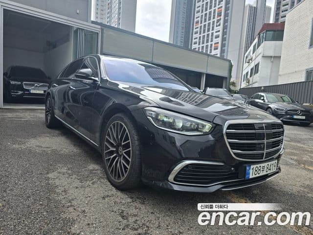 Mercedes-Benz S-Class 2022 — ფოტო 1/17