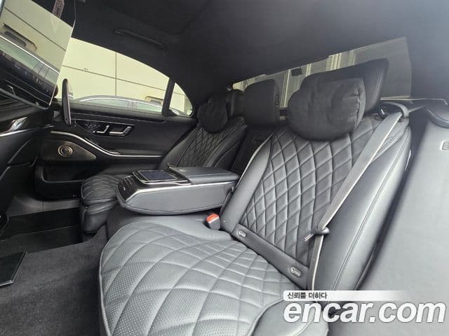 Mercedes-Benz S-Class 2022 — ფოტო 11/17