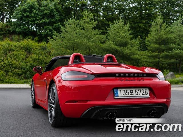 Porsche 718 Boxster 2022 — ფოტო 1/19