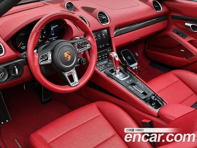 Porsche 718 Boxster 2022 — ფოტო 10/19