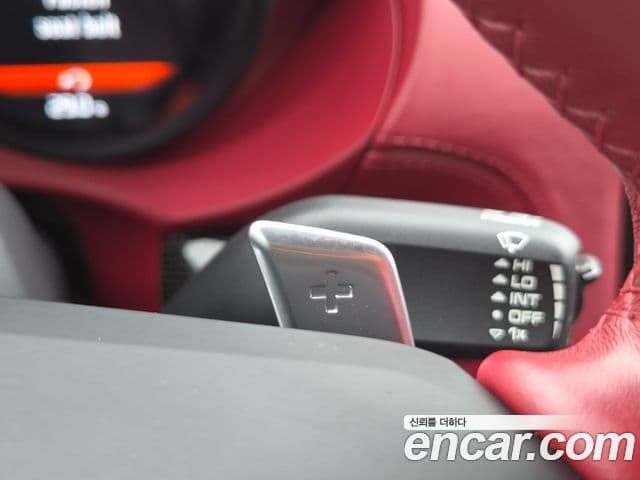 Porsche 718 Boxster 2022 — ფოტო 13/19